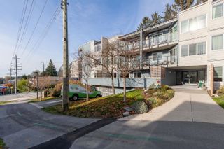 Photo 2: 101 156 W 21ST Street in North Vancouver: Central Lonsdale Condo for sale in "OCEAN VIEW" : MLS®# R2635413