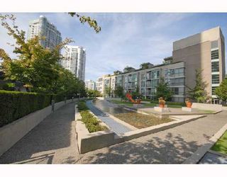 Photo 9: 1808 1008 CAMBIE Street in Vancouver: Downtown VW Condo for sale (Vancouver West)  : MLS®# V728052