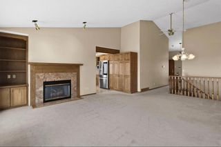 Photo 13: 36 Edgeland Close NW in Calgary: Edgemont Semi Detached (Half Duplex) for sale : MLS®# A2128984