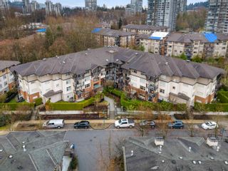 Photo 19: 311 400 KLAHANIE Drive in Port Moody: Port Moody Centre Condo for sale in "TIDES" : MLS®# R2748551