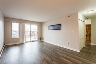 Photo 2: 327 22661 Lougheed Highway in Maple Ridge: East Central Condo for sale : MLS®# R2256005