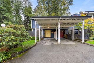 Photo 1: 2601 FROMME Road in North Vancouver: Lynn Valley Townhouse for sale in "Forestlynn" : MLS®# R2819288