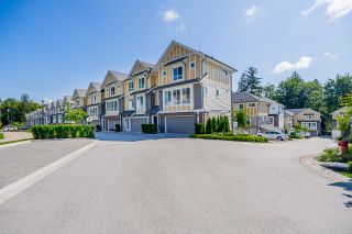 Photo 2: 21 9688 162A Street in Surrey: Fleetwood Tynehead Townhouse for sale in "Canopy living" : MLS®# R2833014