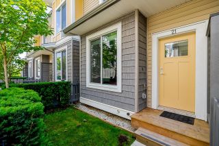 Photo 3: 21 9688 162A Street in Surrey: Fleetwood Tynehead Townhouse for sale in "Canopy living" : MLS®# R2833014