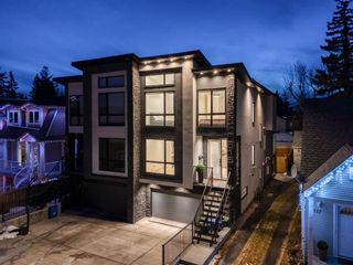 Main Photo: 515 18 Street NW in Calgary: West Hillhurst Semi Detached (Half Duplex) for sale : MLS®# A2099708
