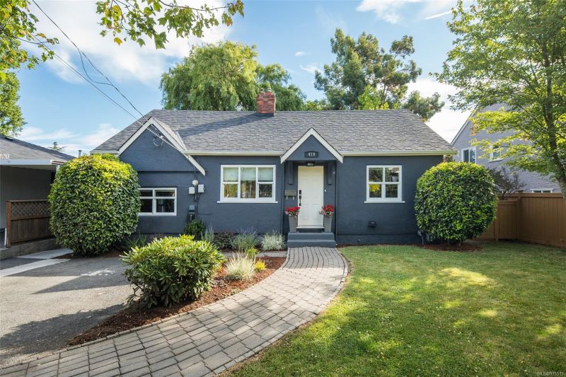 FEATURED LISTING: 414 Vincent Ave Saanich