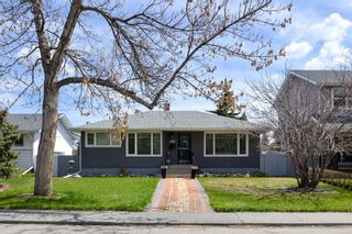 Main Photo: 3124 46 Street SW in Calgary: Glenbrook Detached for sale : MLS®# A2129562