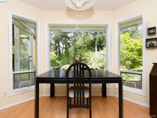 Photo 8: 4540 Pheasantwood Terr in VICTORIA: SE Broadmead House for sale (Saanich East)  : MLS®# 817353