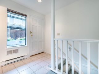 Photo 2: 9 2133 ST. GEORGES Avenue in North Vancouver: Central Lonsdale Townhouse for sale in "Georgian Court" : MLS®# R2725108