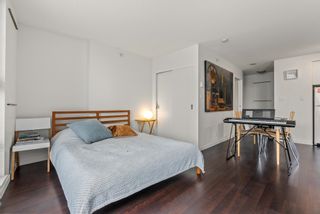 Photo 8: 1107 131 REGIMENT Square in Vancouver: Downtown VW Condo for sale in "SPECTRUM 3" (Vancouver West)  : MLS®# R2877365
