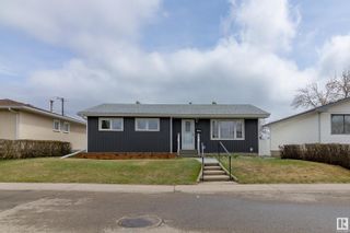 Photo 2: 13603 82 ST NW in Edmonton: Zone 02 House for sale : MLS®# E4385566