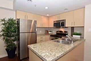 Photo 4: 811 200 KEARY Street in New Westminster: Sapperton Condo for sale in "The Anvil" : MLS®# R2245263