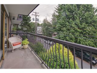 Photo 10: # 204 143 E 19TH ST in North Vancouver: Central Lonsdale Condo for sale : MLS®# V1021586