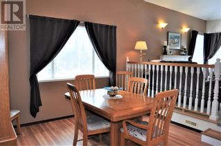 Photo 6: 7082 16 HIGHWAY in Smithers: House for sale : MLS®# R2756172