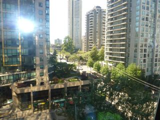 Photo 22: 613 1333 W GEORGIA Street in Vancouver: Coal Harbour Condo for sale in "Qube" (Vancouver West)  : MLS®# V1024937