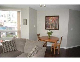 Photo 4: 11C 199 DRAKE ST in Vancouver: False Creek North Condo for sale in "CONCORDIA 1" (Vancouver West)  : MLS®# V542014
