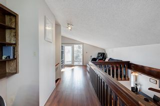 Photo 22: 584 Silvergrove Drive NW in Calgary: Silver Springs Detached for sale : MLS®# A2040189