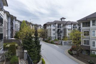 Photo 16: 311 2951 SILVER SPRINGS Boulevard in Coquitlam: Westwood Plateau Condo for sale in "TANTALUS BY POLYGON AT SILVER SP" : MLS®# R2166920
