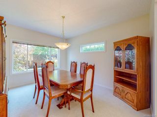 Photo 10: 7989 Simpson Rd in Central Saanich: CS Saanichton House for sale : MLS®# 855130