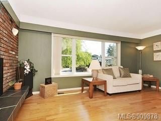 Photo 16: 995 Lucas Ave in Saanich: SE Lake Hill House for sale (Saanich East)  : MLS®# 909878