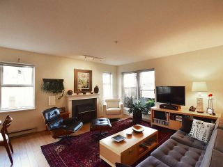 Photo 3: 202 2621 QUEBEC Street in Vancouver: Mount Pleasant VE Condo for sale in "CITADEL HEIGHTS" (Vancouver East)  : MLS®# R2026009
