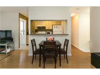 Photo 4: 801 3663 CROWLEY Drive in Vancouver: Collingwood VE Condo for sale in "LATITUDE" (Vancouver East)  : MLS®# V1040256