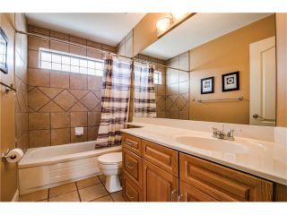 Photo 21: 243 STRATHRIDGE Place SW in Calgary: Strathcona Park House for sale : MLS®# C4101454
