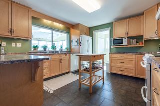 Photo 5: 3908 S Island Hwy in Campbell River: CR Campbell River South House for sale : MLS®# 916061