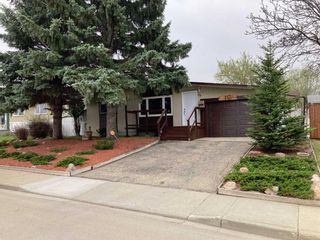Main Photo: 16 Oxbow Street: Red Deer Detached for sale : MLS®# A2131710