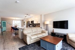 Photo 5: 382 Legacy Village Way SE in Calgary: Legacy Row/Townhouse for sale : MLS®# A1071206