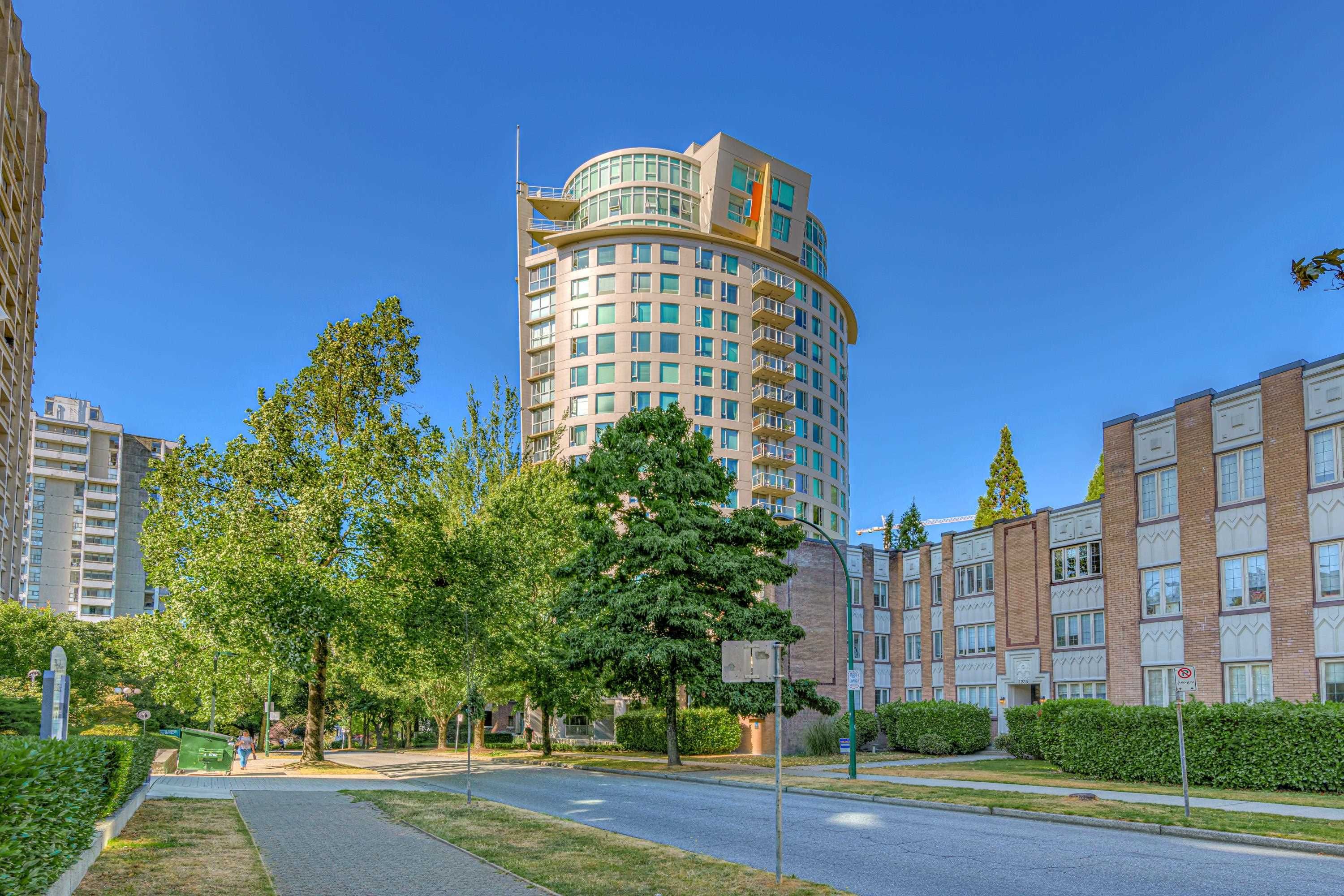 Main Photo: 1104 1277 NELSON Street in Vancouver: West End VW Condo for sale (Vancouver West)  : MLS®# R2721990