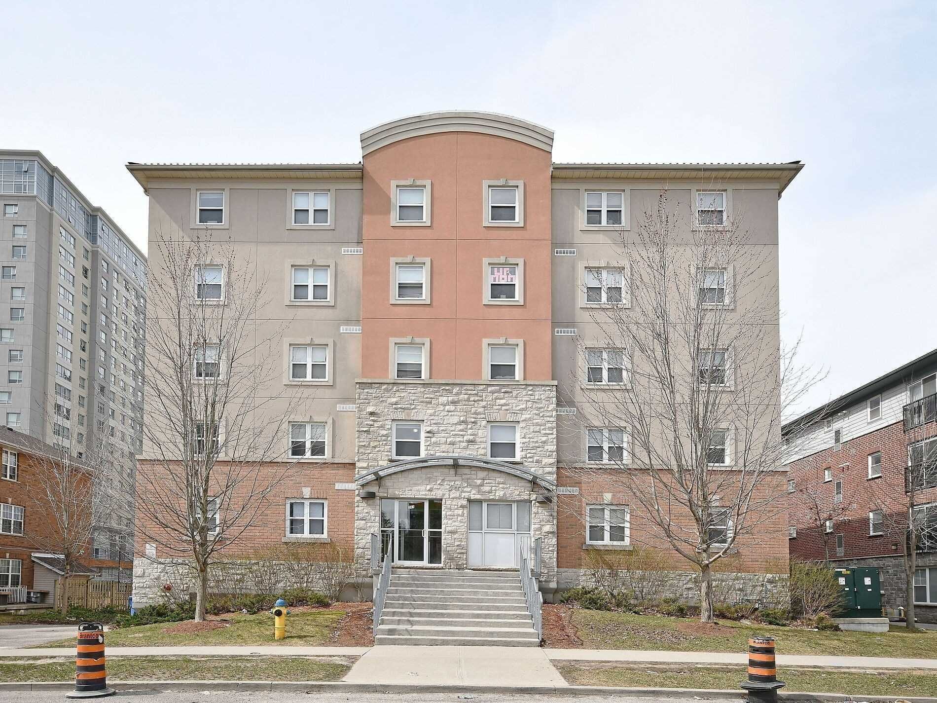 Main Photo: 204 261 Lester Street in Waterloo: Condo for sale : MLS®# X5771353