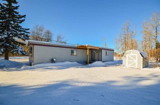 Photo 1: 9867 269 Road: Fort St. John - Rural W 100th Manufactured Home for sale (Fort St. John (Zone 60))  : MLS®# R2540689