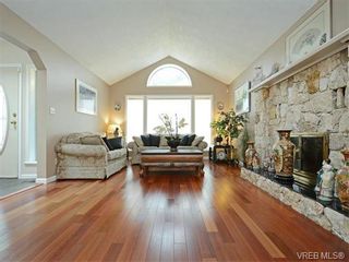 Photo 2: 3379 Anchorage Ave in VICTORIA: Co Lagoon House for sale (Colwood)  : MLS®# 751657