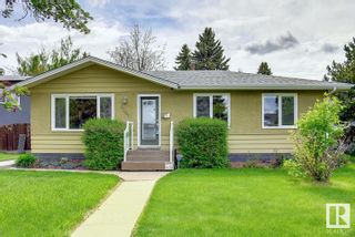 Photo 1: 6203 89 Avenue in Edmonton: Zone 18 House for sale : MLS®# E4298534