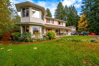 Photo 2: 1926 Cummings Rd in Courtenay: CV Courtenay East House for sale (Comox Valley)  : MLS®# 889514