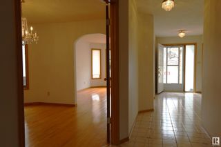 Photo 15: 258 BURTON Road in Edmonton: Zone 14 House for sale : MLS®# E4378966