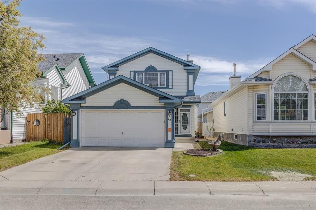 Main Photo: 12 Coverton Close NE in Calgary: Coventry Hills Detached for sale : MLS®# A1228276