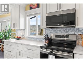 Photo 9: 7344 Longacre Drive Okanagan Landing: Okanagan Shuswap Real Estate Listing: MLS®# 10307246