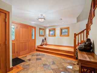 Photo 22: 8115 MCKEEVERS Place in Whistler: Alpine Meadows House for sale : MLS®# R2811105