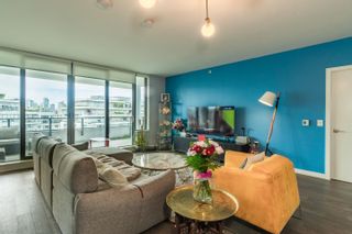 Photo 3: 1106 1688 PULLMAN PORTER Street in Vancouver: Mount Pleasant VE Condo for sale in "NAVIO AT THE CREEK" (Vancouver East)  : MLS®# R2881749
