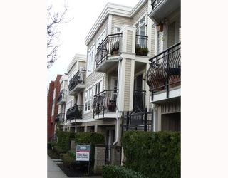 Main Photo: 302 658 W 7TH Avenue in Vancouver: Fairview VW Condo for sale in "LIBERTE" (Vancouver West)  : MLS®# V755658