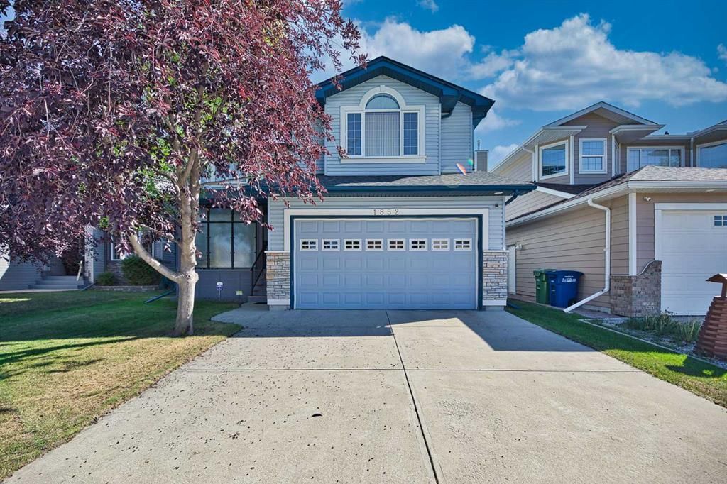 Main Photo: 1852 Thornbird Road SE: Airdrie Detached for sale : MLS®# A2081246