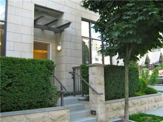 Photo 5: 901 RICHARDS Street in Vancouver: Downtown VW Townhouse for sale in "MODE" (Vancouver West)  : MLS®# V962659
