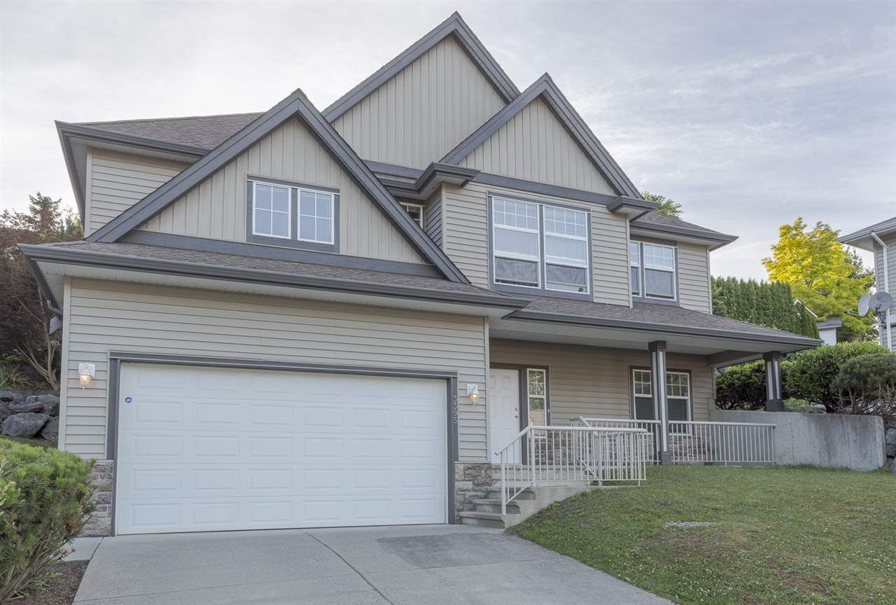 Main Photo: 3395 PROMONTORY Court in Abbotsford: Abbotsford West House for sale : MLS®# R2132015