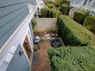 Photo 19: 101 657 W 7TH Avenue in Vancouver: Fairview VW Townhouse for sale in "THE IVY'S" (Vancouver West)  : MLS®# R2241548