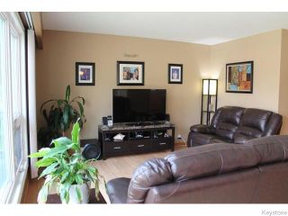 Photo 3: Crestview in Winnipeg: Residential for sale : MLS®# 1611596