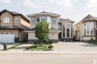 Photo 2: 852 WILDWOOD Crescent in Edmonton: Zone 30 House for sale : MLS®# E4375859