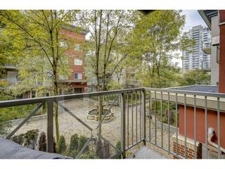 Photo 16: 201 3260 ST JOHNS Street in Port Moody: Port Moody Centre Condo for sale in "THE SQUARE" : MLS®# R2317819