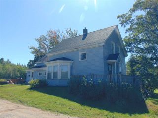Photo 1: 4876 BROOKLYN Street in Somerset: 404-Kings County Residential for sale (Annapolis Valley)  : MLS®# 201921541
